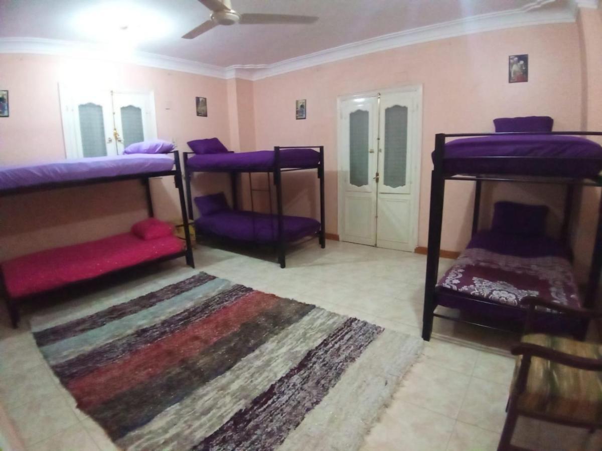 Go Inn Backpackers Aswan Bagian luar foto