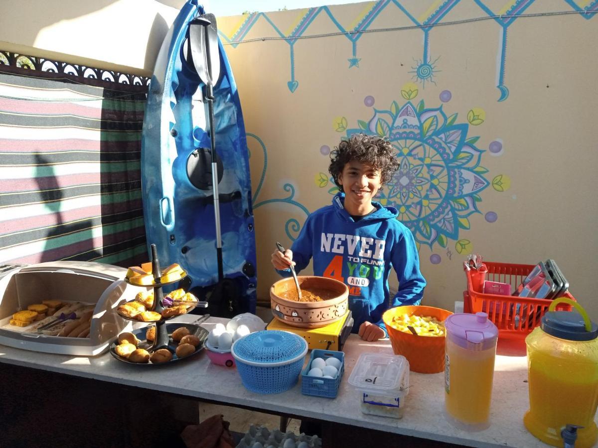 Go Inn Backpackers Aswan Bagian luar foto